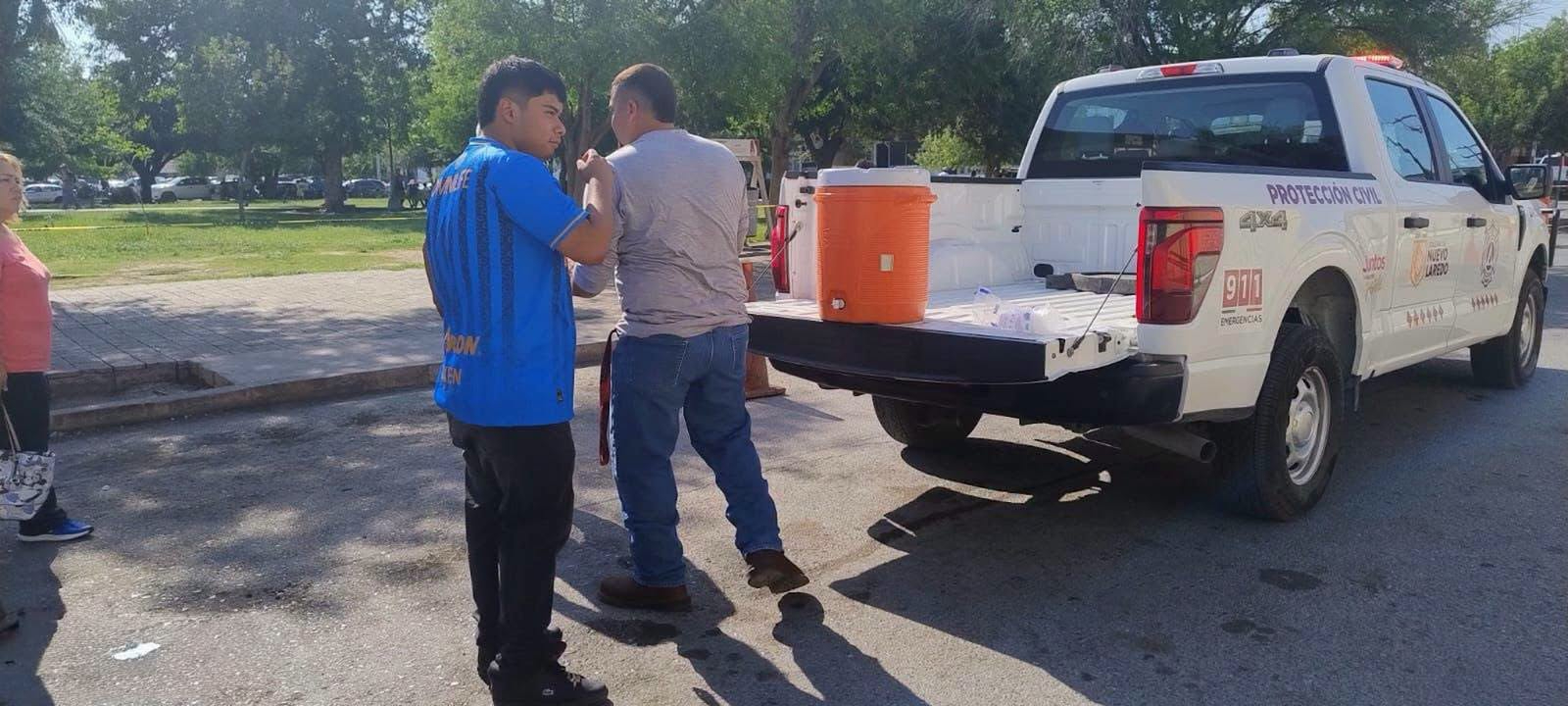 PROTECCIÓN CIVIL Y BOMBEROS PREVIENEN FUERTE ONDA DE CALOR CON PUNTOS DE HIDRATACIÓN