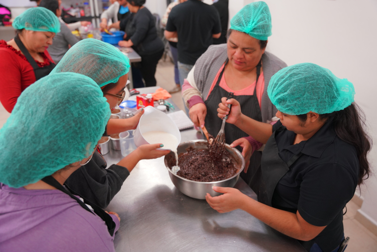 GOBIERNO MUNICIPAL INVITA A INSCRIBIRSE A LOS TALLERES DE OFICIO