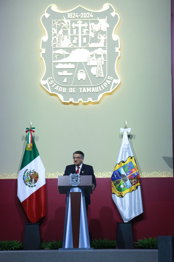 En su Cuarto Informe, el gobernador Américo Villarreal exhortó a evitar la reacción de aquellos que pretenden, desde las noticias falsas, abrir de nuevo el espacio a las oligarquías