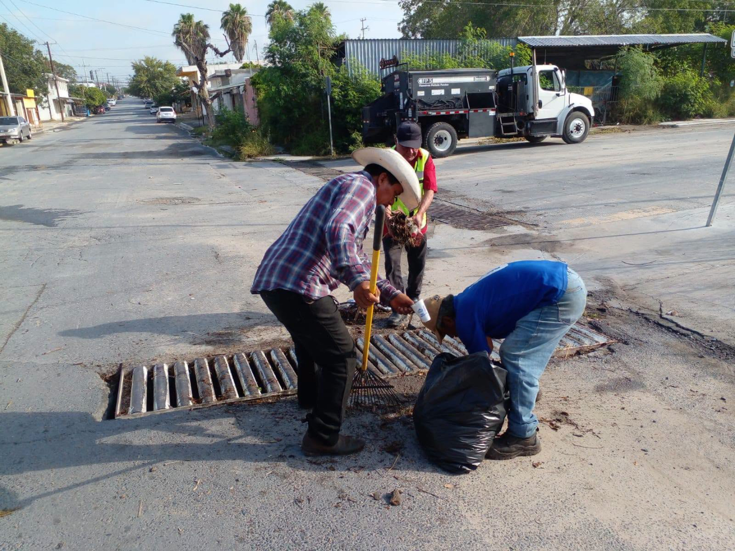 Agilizó Servicios Públicos de Reynosa limpieza de drenes y rejillas pluviales