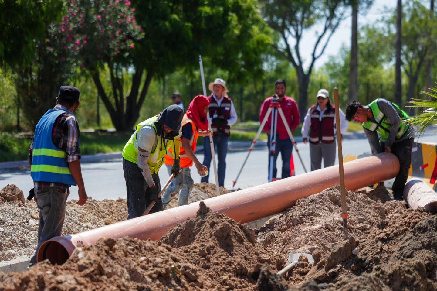 Moderniza Gobierno de Reynosa con obras de drenaje sanitario y pluvial las colonias El Círculo y Petrolera