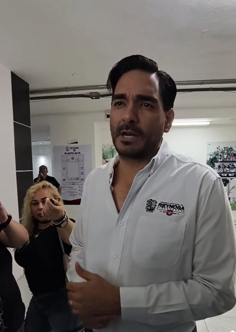 Carlos Peña impulsa iniciativa para devolver a los alcaldes el mando de la policía municipal