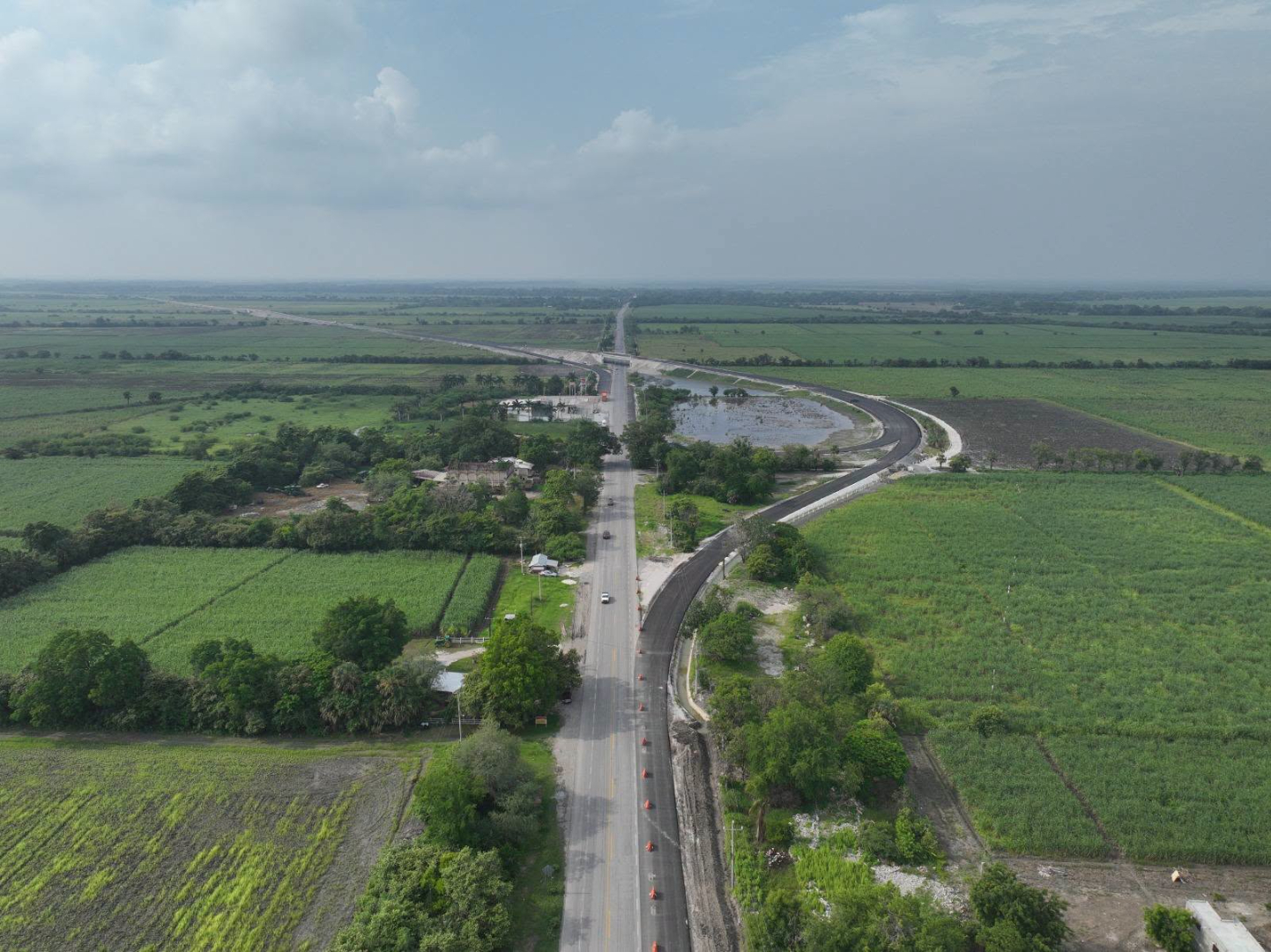 Fortalece Gobierno de Tamaulipas infraestructura vial en la zona cañera