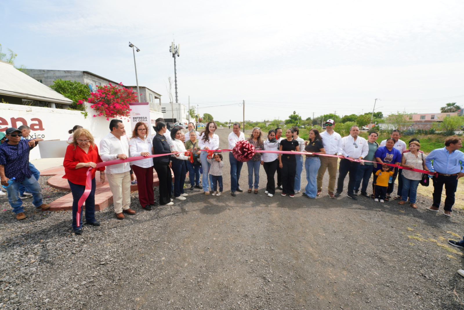 INAUGURA ALCALDESA CARMEN LILIA CANTUROSAS NUEVO ESPACIO RECREATIVO; TRANSFORMA IMAGEN URBANA DEL ARROYO EL COYOTE
