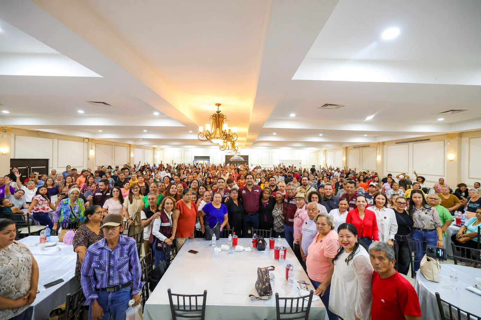 Muestra Asamblea de Morena: Unidad y Esperanza por la Transformación