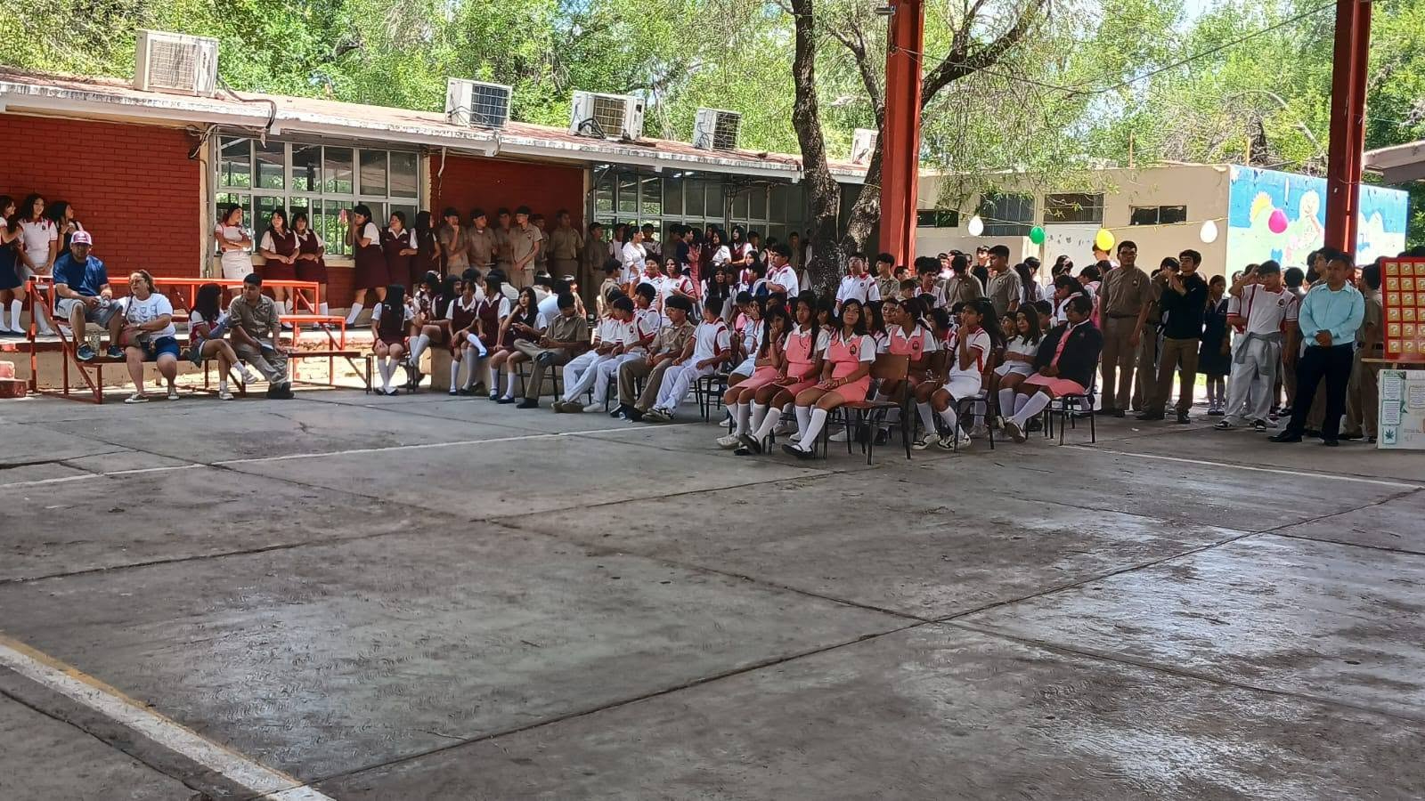 IMJUVE PROMUEVE LA PAZ Y LA PREVENCIÓN DE ADICCIONES ENTRE ESTUDIANTES DE LA SECUNDARIA No. 4