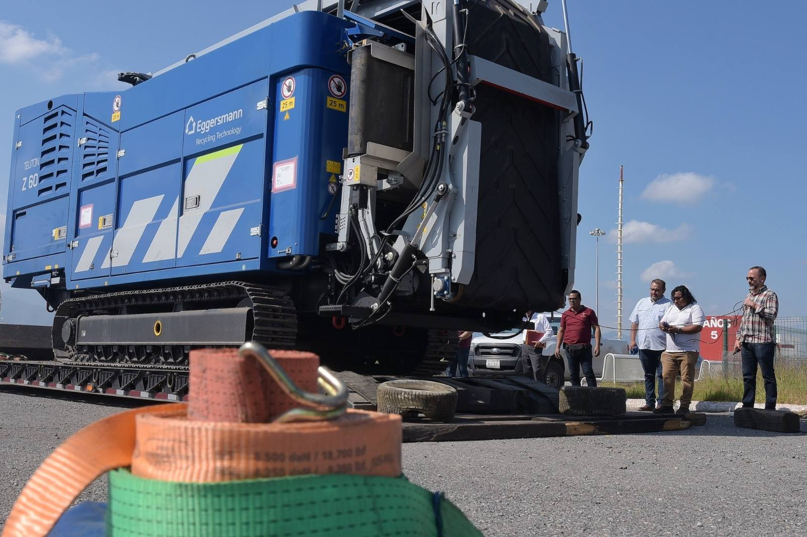 Activa SEDUMA programa de trituración de llantas para proteger la salud y el medio ambiente