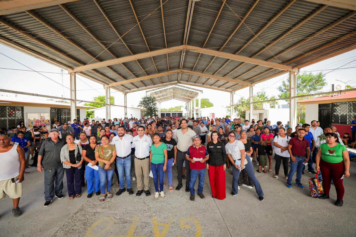 Llevó Carlos Peña Ortiz programa Subsidio del Agua a Valle Soleado