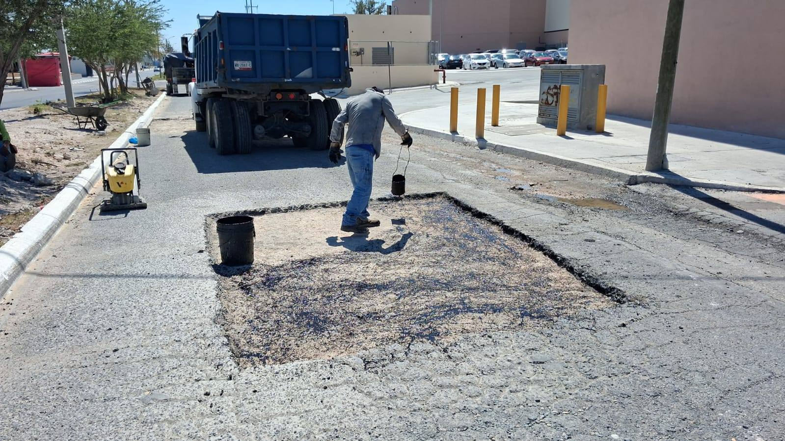 Reparó Gobierno de Reynosa vialidades en Jacinto López y Ampliación Puerta Grande