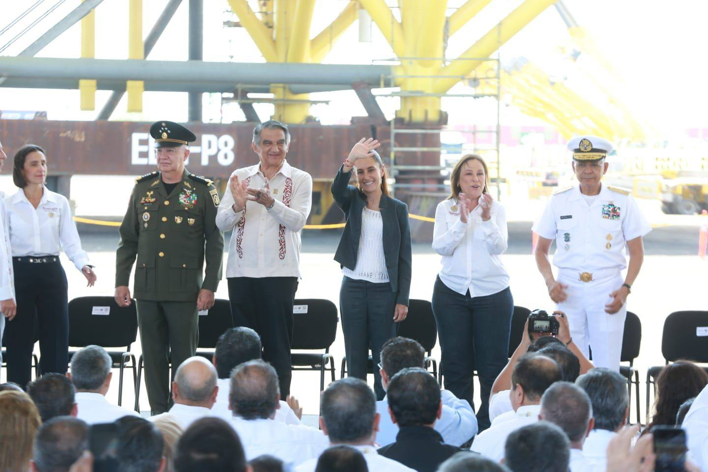Acompaña Américo Villarreal a Claudia Sheinbaum en conmemoración de la Expropiación Petrolera