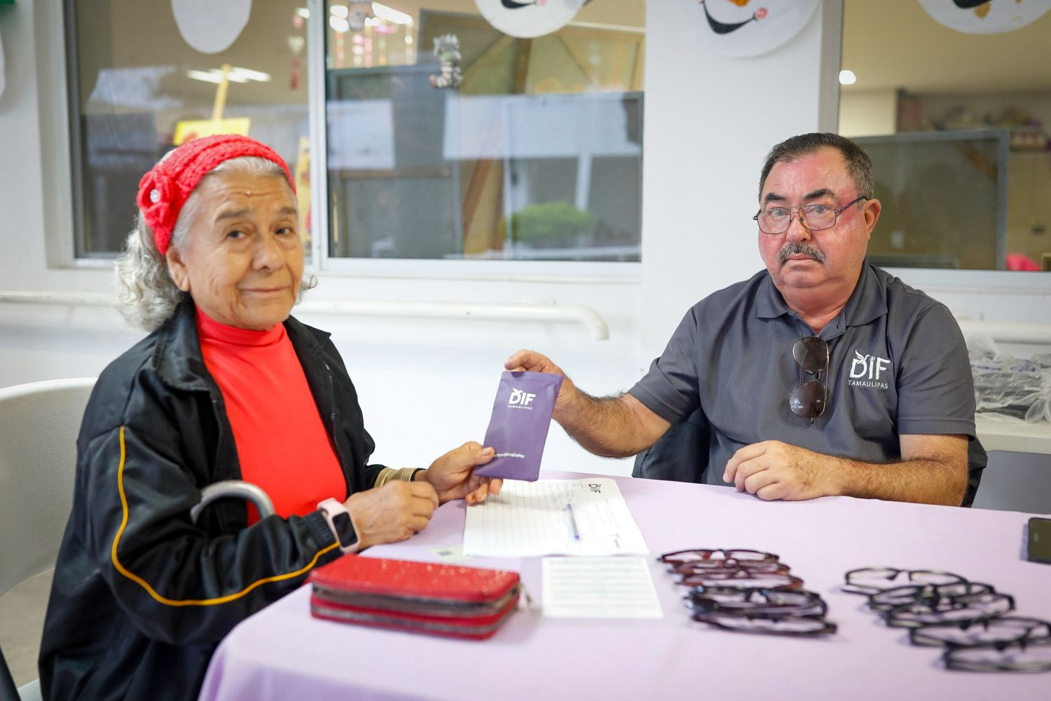 Fortalece DIF Tamaulipas la atención a personas adultas mayores con brigadas de salud