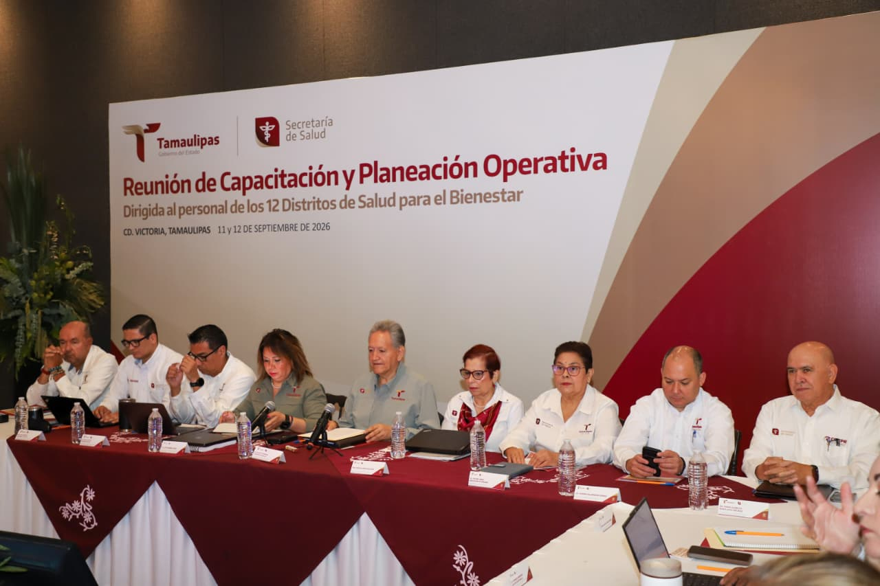 Evalúa secretario de Salud, los programas prioritarios y estrategias de atención de los Distritos de Salud