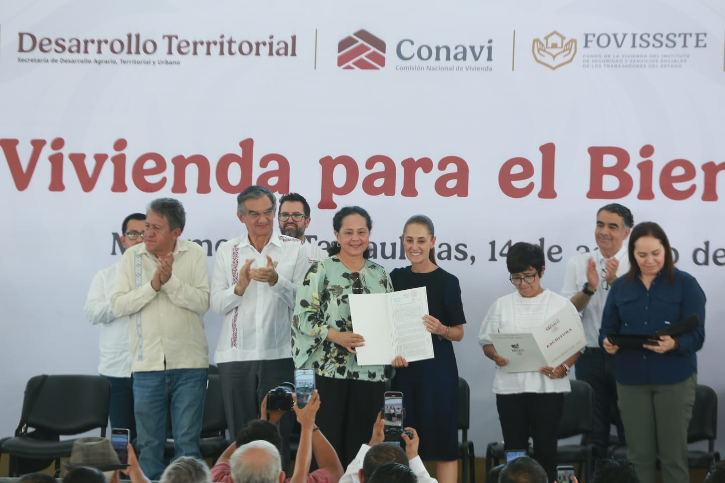 Con la entrega de viviendas se hace justicia a quienes menos tienen: Claudia Sheinbaum