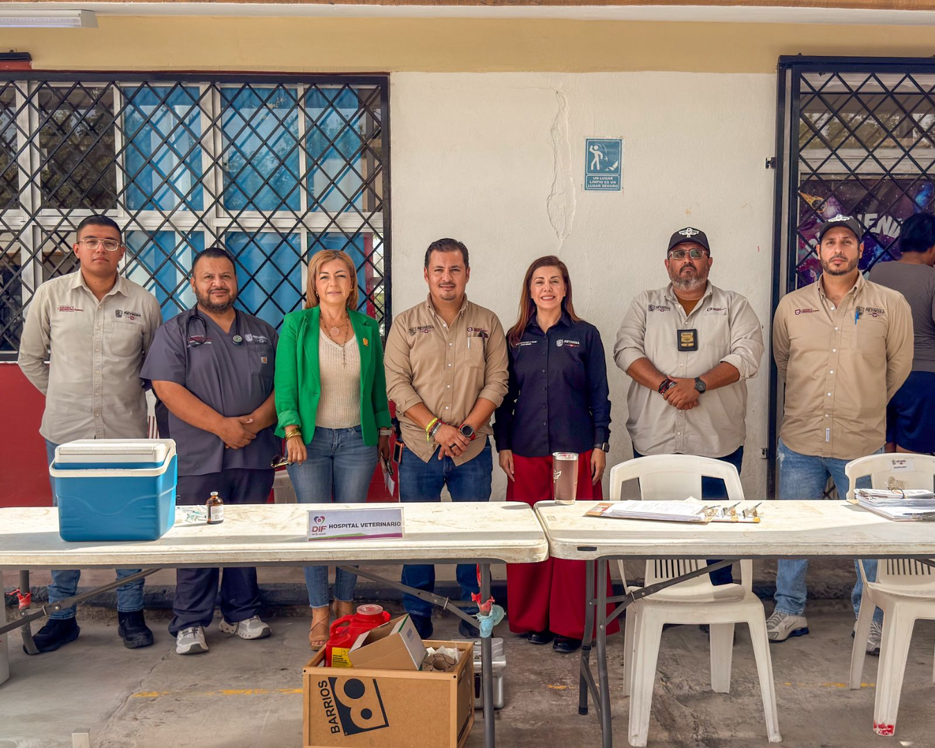 Fortalece Gobierno de Carlos Peña Ortiz salud animal con Brigada en Villa Esmeralda