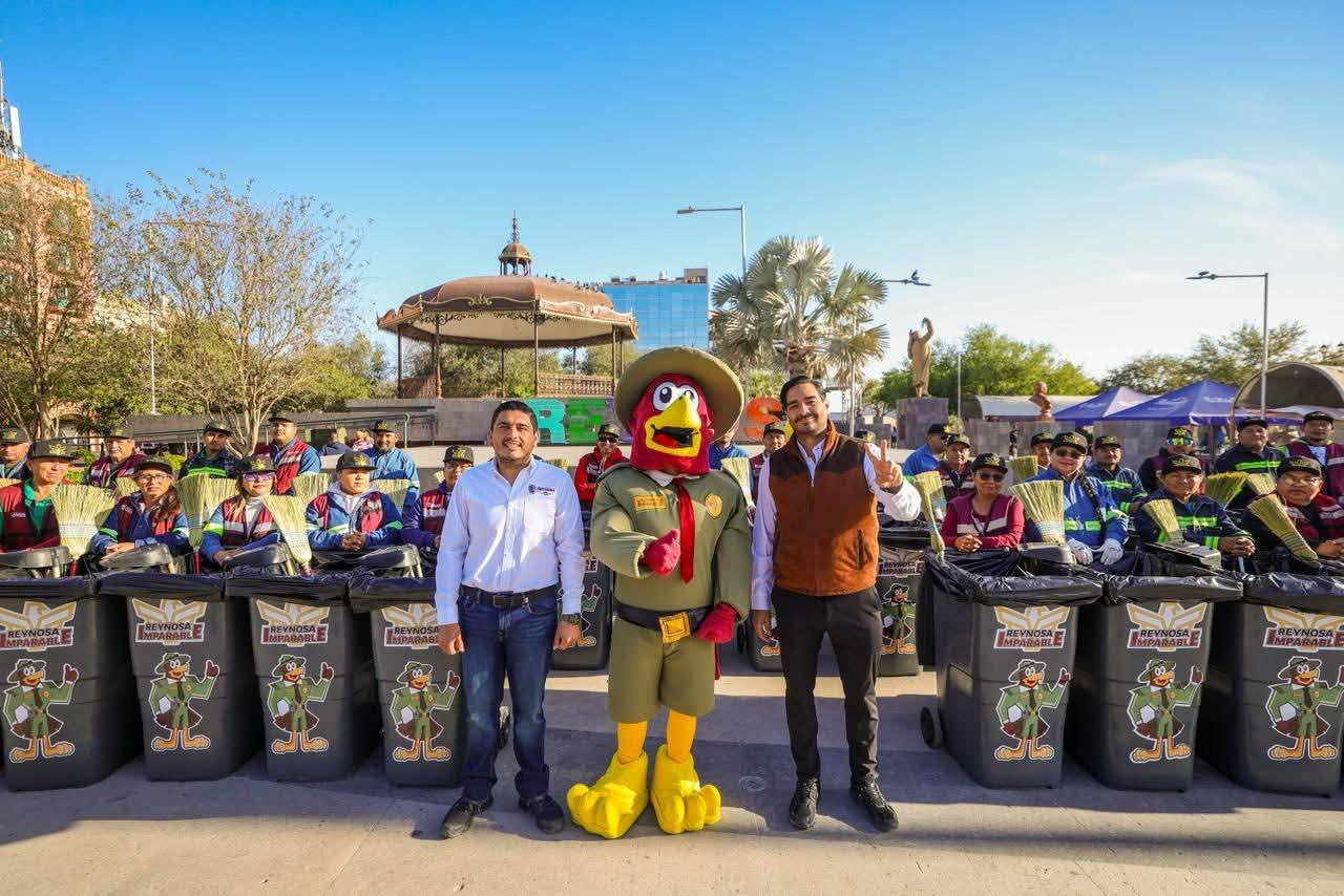 Fortalece Carlos Peña Ortiz equipamiento de trabajadores municipales