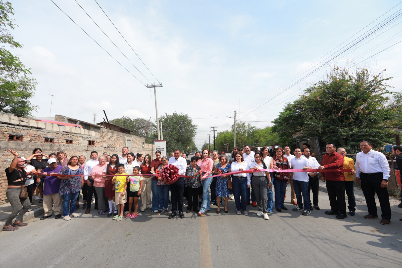MEJORA GOBIERNO MUNICIPAL VIALIDADES EN LAS COLONIAS PALACIOS, JUÁREZ Y FOVISSSTE