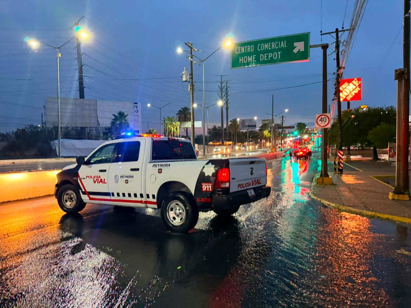 Organizó Alcalde Carlos Peña Ortiz operativo de resguardo por lluvias en Reynosa