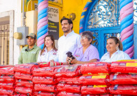 Entregó Carlos Peña Ortiz más de 2 Toneladas de alimento para mascotas