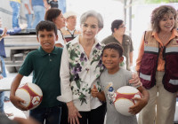 Américo y María de Villarreal llevan atención integral a las familias de Nuevo Morelos
