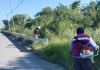Dan mantenimiento a defensas metálicas de vialidades en Reynosa
